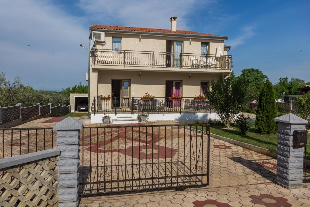 Apartment Belma Porec Radmani Eksteriør billede